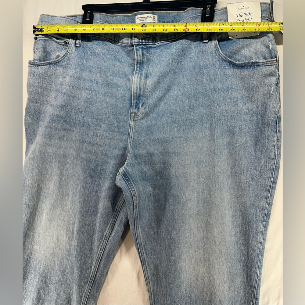 Abercrombie & Fitch Jeans Womens 37/24R The 90s Straight Ultra High Rise NEW - Picture 3 of 10